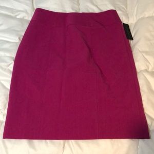 Hot pink pencil skirt size 6!